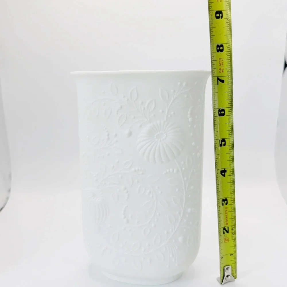 Kaiser W Germany Vase Bisque Porcelain 7